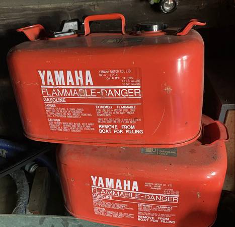 Yamaha Outboard Gas Tank Boat Boating 1