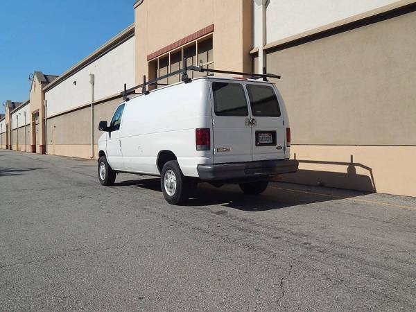 2007 Ford E-series E 250 - Photo 8