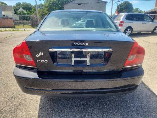 2006 Volvo S80 2.5T AWD - $3,995 (Lowell, MA *www.daveducharmesauto.com)63437526775553124