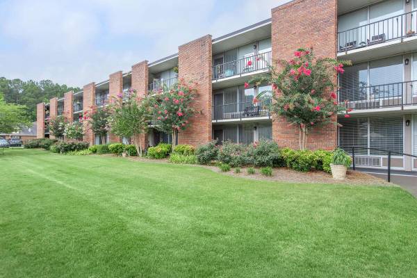 $975 / 412ft2 - Alquila Hoy, El Lugar Perfecto para Adultos Mayores Independientes de 55 Años o Más (Rome)63661613805185123