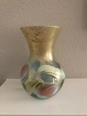 Beautiful Hand Painted Vase 1