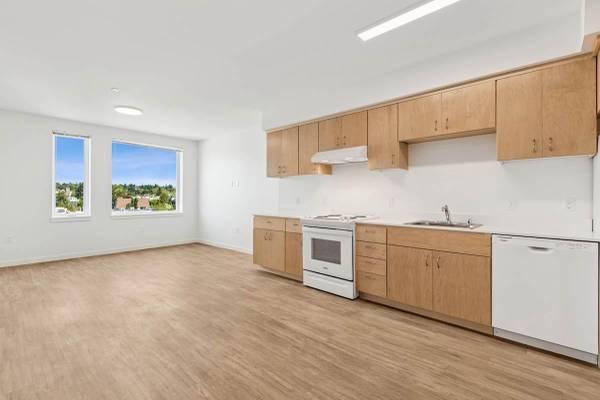 $2,036 / 2br - 730ft2 - Scenic Views, Studio, One-, Two-, & Three-Bedrooms, Conference Room (Ballard)63934419435139120