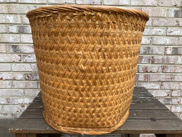 Vintage Wicker Basket 1
