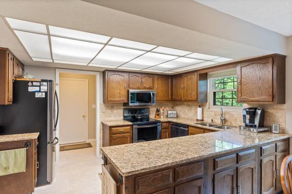 $825 / 1br - Share House; All Utilities Included! (West Chester)63974331991938120