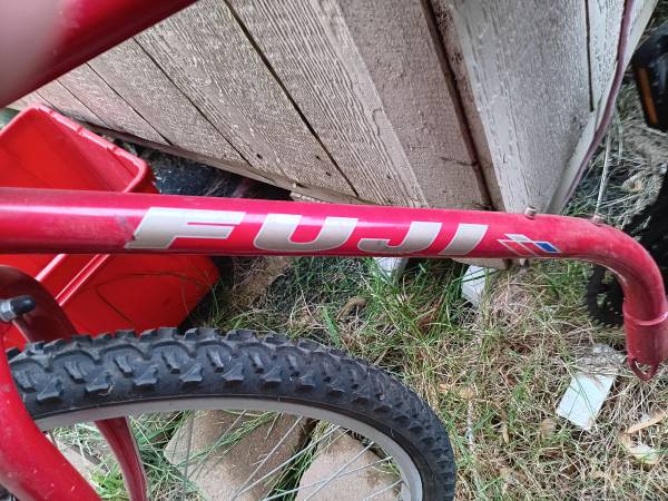 FUJI FOLDING BIKE 15 SPEED SHIMANO MARLBORO SPECIAL - bicycles
