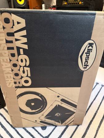 Klipsch AW-650 outdoor speakers (pair) 1