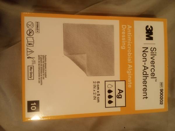 3M Silvercell Non-Adherent Alginate Wound Dressing - $100 (Ariton)63442186960257120