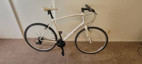 Hybrid Bike (XL) Specialized Sirrus Sport 1