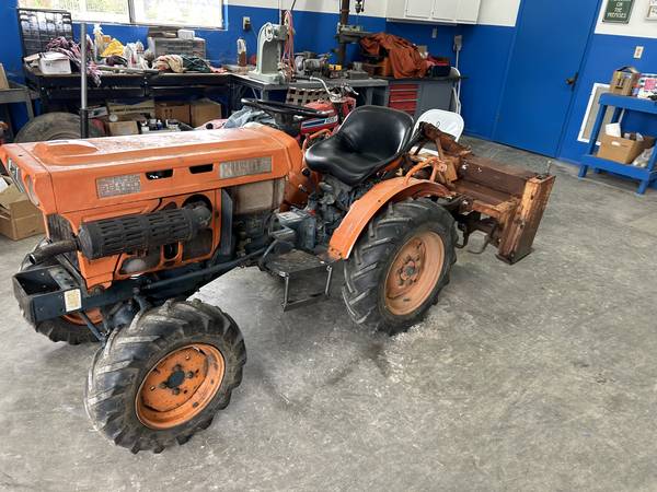 Kabota tractor 1