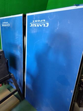 Full size Ping Pong Table - Folding, Like New Just Dusty 1