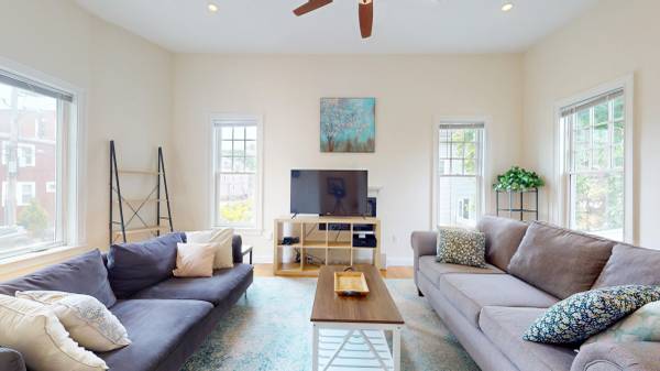 $6,500 / 4 habitaciones - 1640 pies² - ¡CASA ADOSADA INMEDIATA! ¡LAVANDERÍA! ¡MASCOTAS! ¡ESTACIONAMIENTO! ¡3 PISOS! AMUEBLADO/NO AMUEBLADO (Allston)63699196617859120