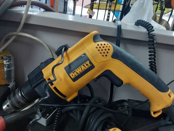 Dewalt  Hammer Drill  192534-2 1