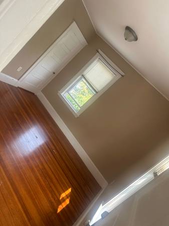 $1,200 / 2br - 1200/month quiet & sunny bedroom shared apartment (Waltham)63802072612097121