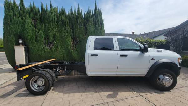 23 RAM 5500 chassis cab - $25,00063624631748611120