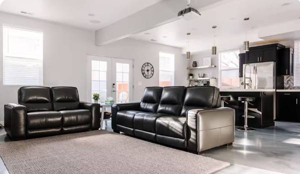 SLC Luxury - Garage/ Firepit 1