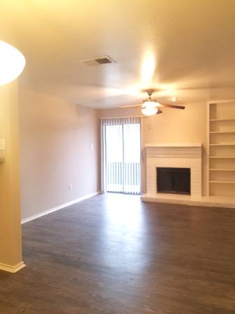 $1,099 / 2br - 🎃 2H/2BA – Planta Baja – $1099/mes – ¡Oferta de mudanza! 🎃 (6350 Meadowvista Dr.)64036538466433122