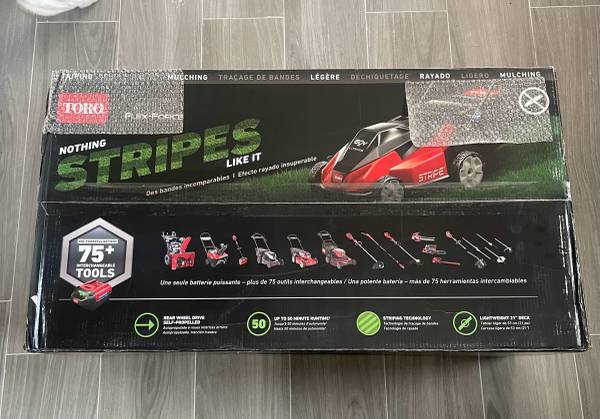 Toro plegable de 60 voltios, 21 pulgadas, cortacésped eléctrico automotor sin cable con rayas - $400 (Merrifield)63471145778563121