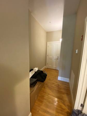 $1,595 / 1br - 625ft2 - Save Some $$$ in this Smaller 1BR! (Pawtucket)64002828975107123