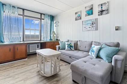 $950.00 / 1br - 338ft2 - Studio with Full Kitchen63839297876739123