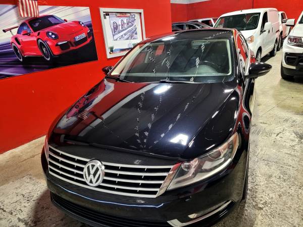 2017 Volkswagen CC 2.0T Sport PZEV, clean Florida title, 20 service records! - $10,900 (Miami)63489664907395124