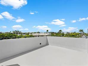 $6,000 / 3br - 1600ft2 - Brand New Amazing 3 Story 3BR/3BA Townhome with a Private Pool (MIAMI BEACH)64049454361858121