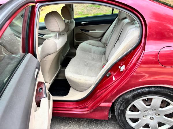 Honda Civic 2010 - $4,99963620080683905123