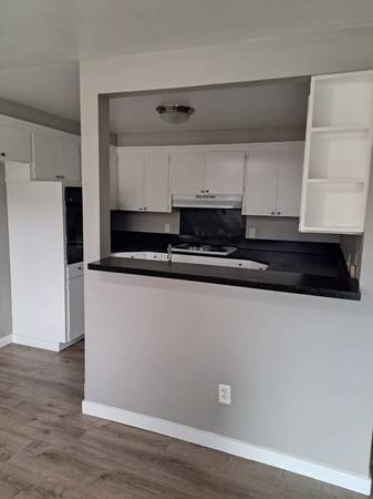 $2,000 / 2hab - 1372ft2 - 🏡 La comodidad moderna se encuentra con la conveniencia diaria: ¡Amplio adosado! (Lacey)63688607999745124