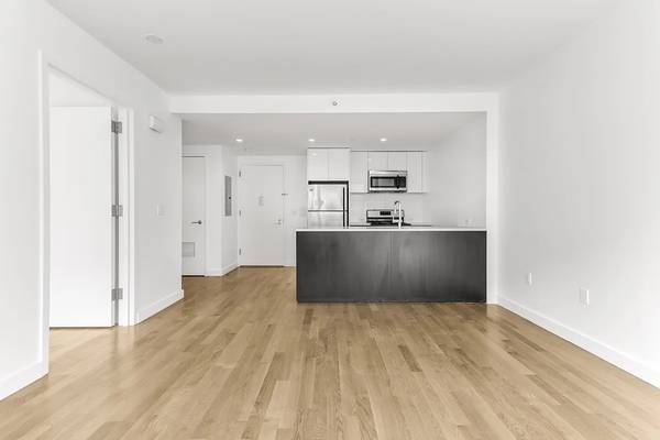 $4,112 / 1br - 605ft2 - [No broker fee] Modern Boerum Hill/Park Slope 1BD/1BR lease takeover (Boerum Hill)63854481292417120