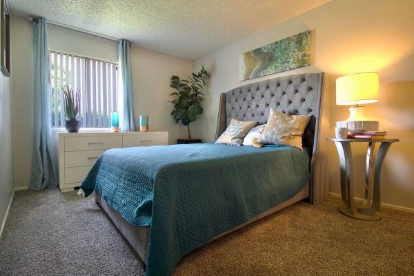 $1,258 / 2br - In Rialto, Extra Storage, 2B/2B64028084380803121