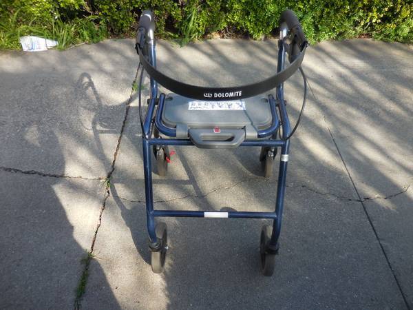 WALKER DOLOMITE  - 4 WHEEL  WITH BRAKES-DOLOMITE- SEAT 1