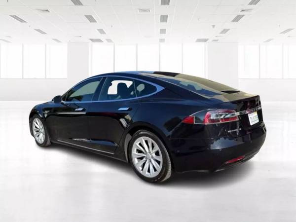 2016 Tesla Model S 60 Sedan 4D - $14,799 (+ FaceAutos - EASY APPROVAL! TAX TIME IS CAR-TIME!)63613170800385124