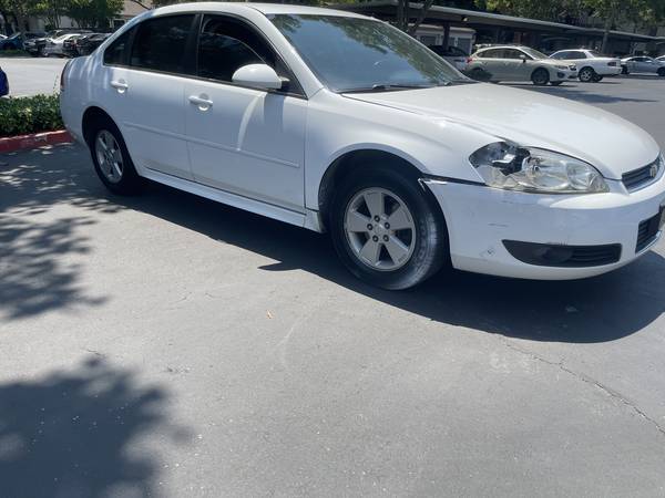 2011 Chevy Impala - $1,80063619497719425121