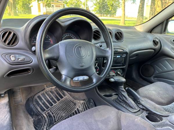 2005 Pontiac Grand AM - $1.000 (Hartley)63470778332289123