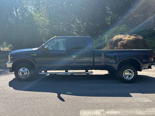 2003 Ford F350 XLT cabina doble 4x4, solo 66,000 millas originales - $14,900 (Puyallup)63469751650689121