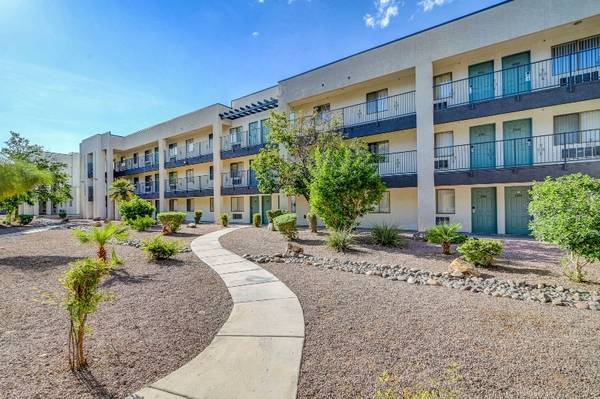 $349 / 1br - Open-Concept, Fire Sprinklers, Pet friendly (9145 Las Vegas Blvd. South, Las Vegas, NV)63907028170754124