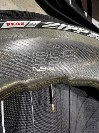 Juego de ruedas ZIPP 858 NSW usado una vez - $2.100 (RIDGEFIELD)63471431189379122