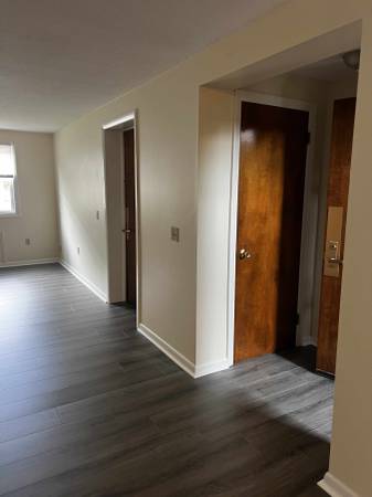$1,600 / 2br - Excelente ubicación en el centro-West Street Northampton (West Street Northampton MA)64017045045249124