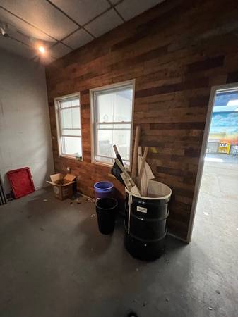 $3,500 / 1400ft2 - S 4th / Hewes 1400 pies cuadrados. Sin alimentos por favor - ¡HAGA OFERTAS AHORA! (Williamsburg Brooklyn)63870970723843122