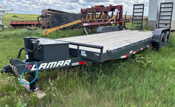 Lamar bumper-pull trailer 1