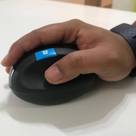 Sculpt Ergonomic Mouse 1