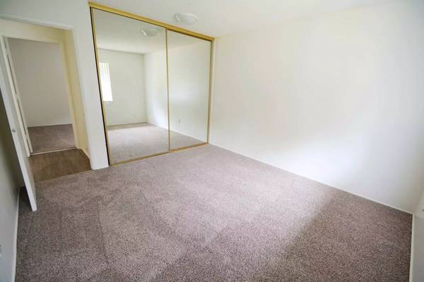 $2,690 / 2br - 716ft2 - Now showing! Gorgeous 716 Sq Ft 2 bed, 1 bath! Wonderful deal! (Escondido)63621352358657123