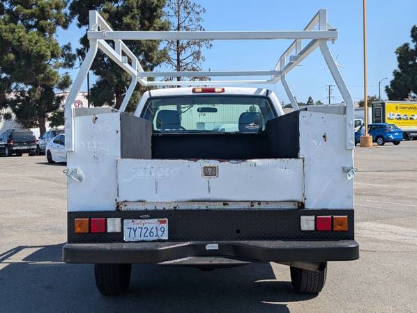 2005 GMC Sierra 2500HD - Photo 7
