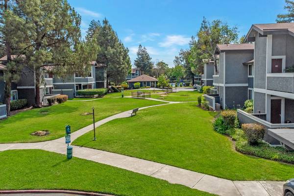 $2,010 / 1br - 713ft2 - Lease now, get a free month's rent! (fairfield / vacaville)64000756608259123