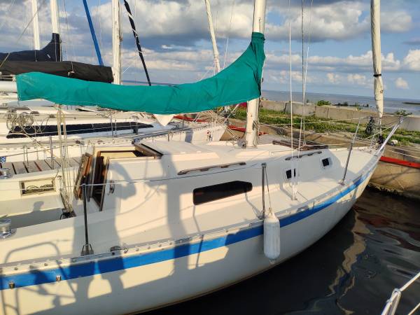 Sailboat 28' 1