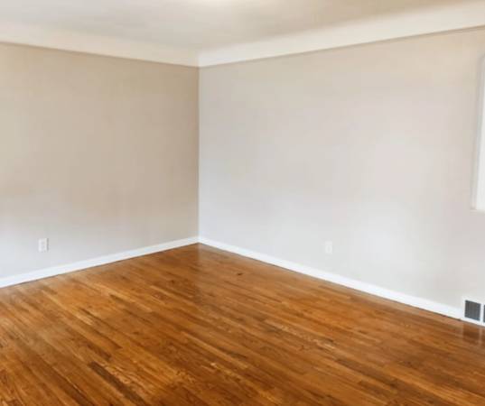 $1950.00 / 5br - 1714ft2 - 10401 Plymouth Ave, Garfield Heights, OH 4412563860364209537123
