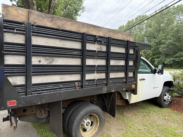 2012 Chevrolet Silverado 3500 HD - Plow/Sander ready, Rack Dump Truck - $22,25063472247853443124