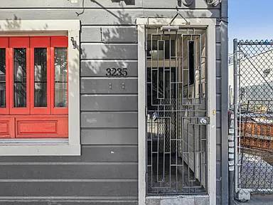 $1,499 / 1br - 3460ft2 - Updated Top-Floor 1-Bedroom Apartment in Cow Hollow!! (San Francisco)63824145372545121