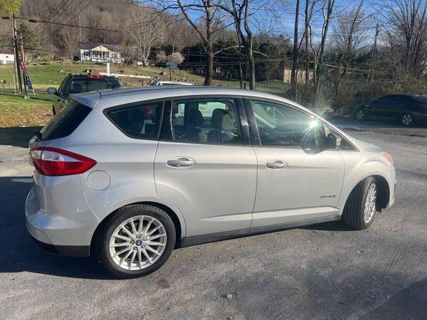 2013 Ford C-MAX Híbrido SE 4 puertas Wagon - $10,950 (+ Sai Auto Sales)63470412785537122