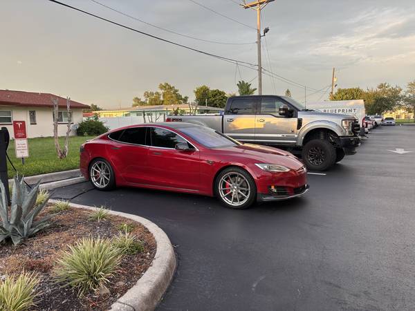2016 Tesla Model S P90D L 1