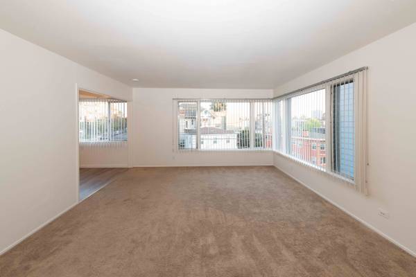 $2,895 / 2br - 1260ft2 - Prime location, Extra Large, Sunny, 2 Tandem Pkg. Incl., Quite street (oakland lake merritt / grand)63860996111745124
